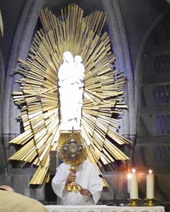 15 AOUT 2012 PELERINAGE A LOURDES (166) PAR GM